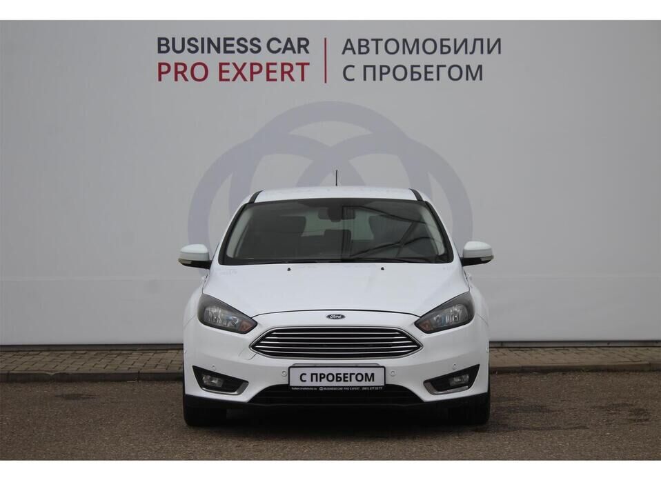Ford Focus ST, III Рестайлинг 2.0 MT (250 л.с.)