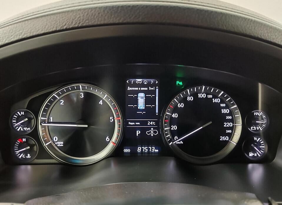 Lexus LX 450d 4.5d AT (272 л.с.) 4WD