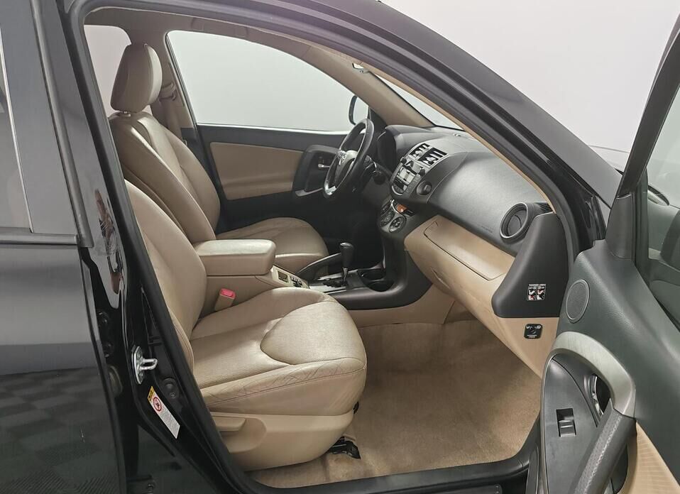 Toyota RAV4 2.0 CVT (148 л.с.) 4WD