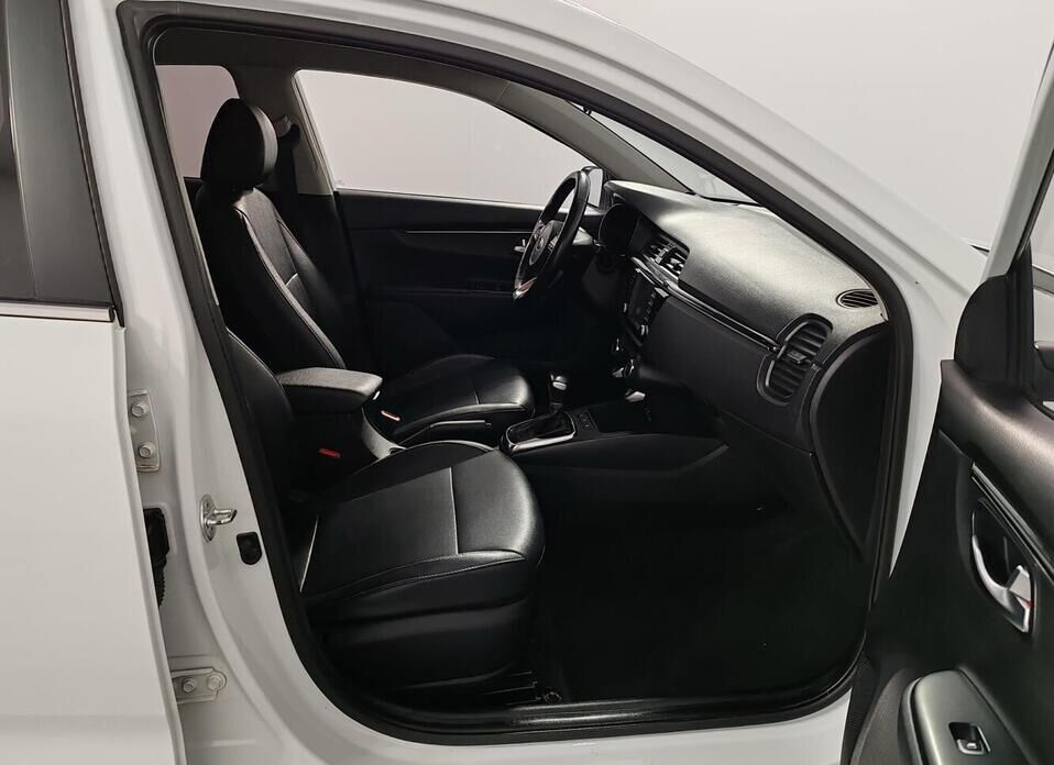 Kia Rio, IV X-Line 1.6 AT (123 л.с.)