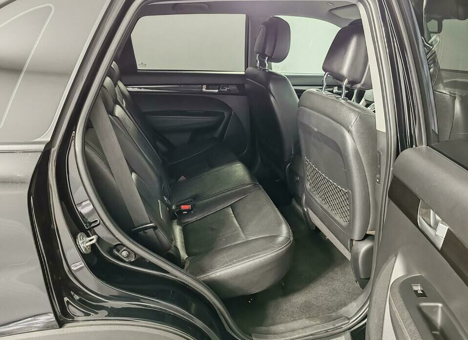 Kia Sorento 2.2d AT (197 л.с.) 4WD