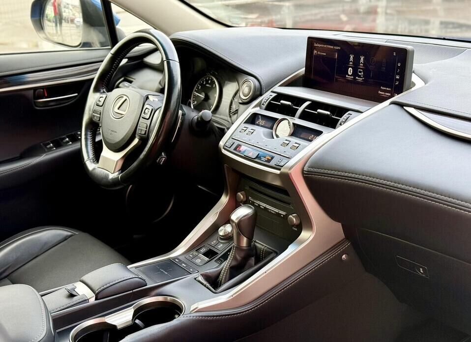 Lexus NX, I Рестайлинг 200 2.0 CVT (150 л.с.) 4WD