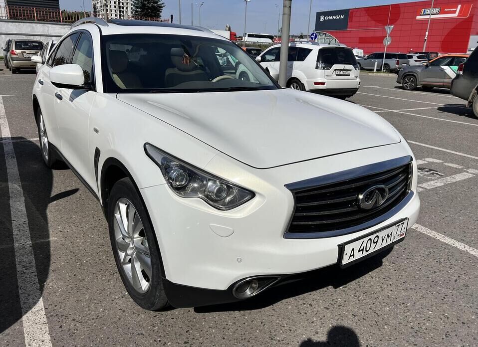 Infiniti FX FX37 3.7 AT (333 л.с.) 4WD