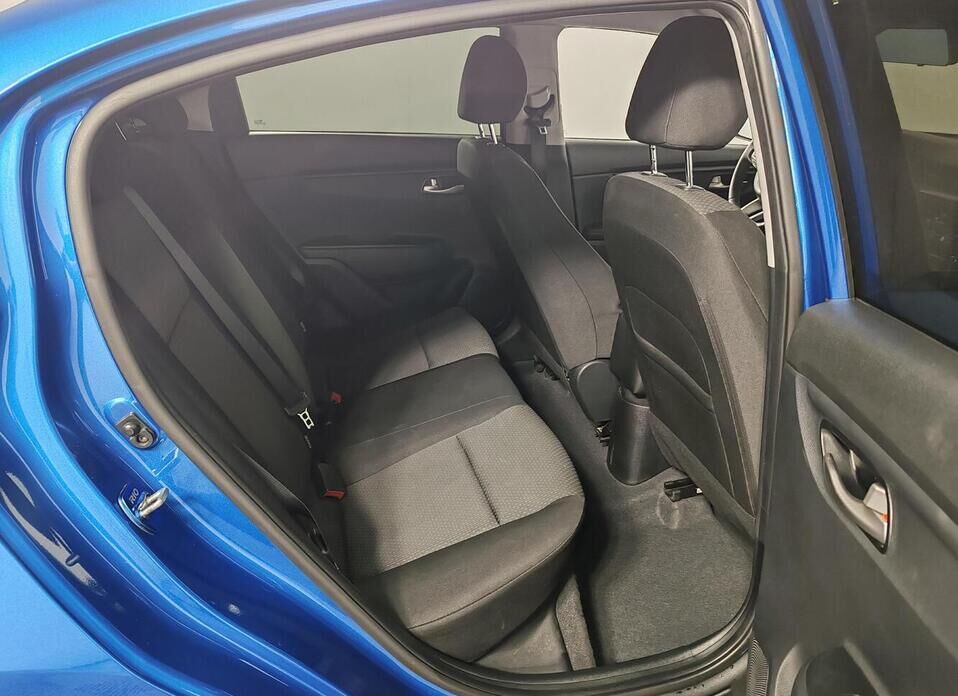 Kia Rio, IV Рестайлинг 1.6 AT (123 л.с.)