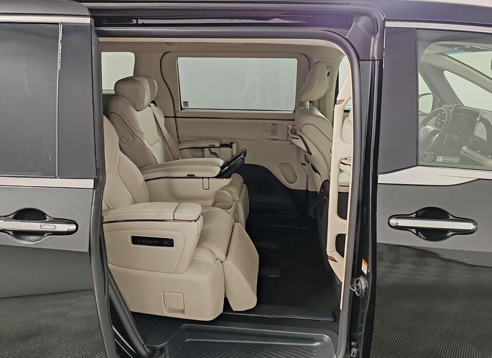 Lexus LM, II 350h 2.5hyb CVT (190 л.с.) 4WD