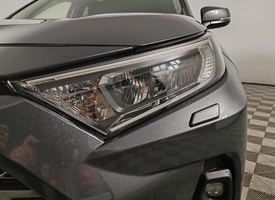 Toyota RAV4, V (XA50) 2.0 CVT (173 л.с.) 4WD