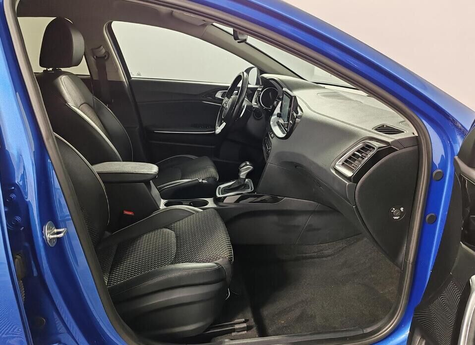 Kia Ceed, III 1.6 AT (128 л.с.)
