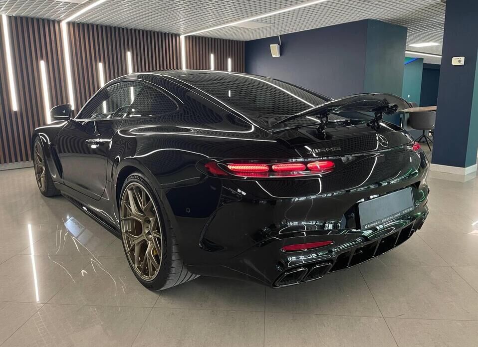 Mercedes-Benz AMG GT, II 63 4.0 AT (585 л.с.) 4WD