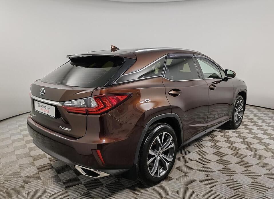 Lexus RX 200t 2.0 AT (238 л.с.) 4WD