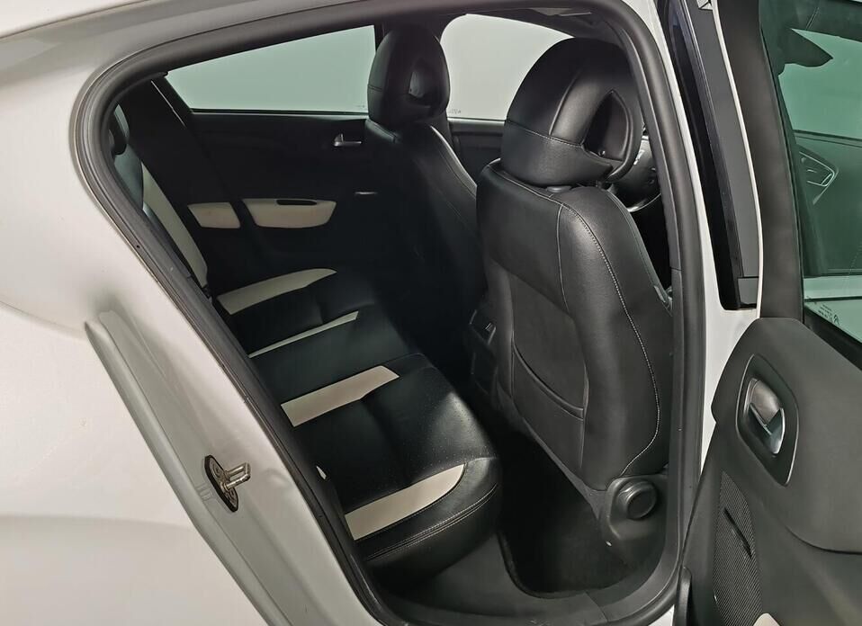 Citroen DS4 1.6 AT (150 л.с.)