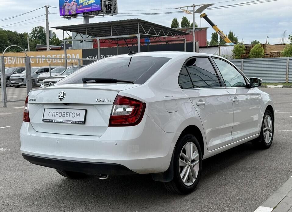 Skoda Rapid, I Рестайлинг 1.4 AMT (125 л.с.)