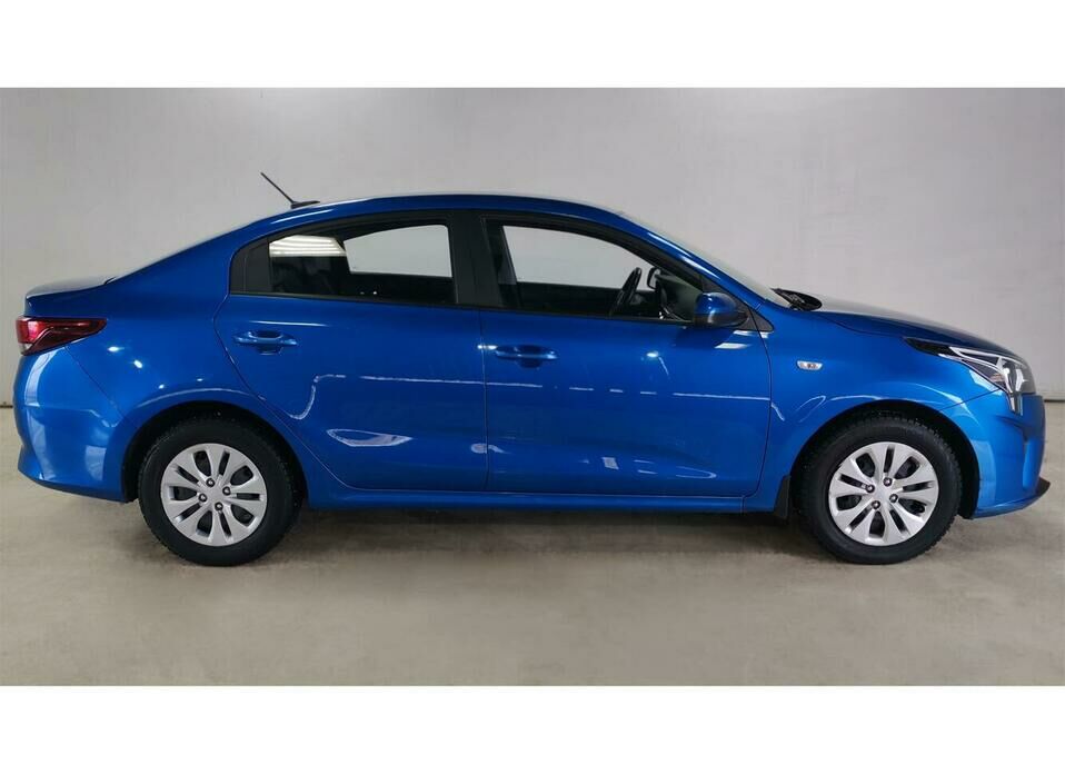 Kia Rio 1.6 AT (123 л.с.)