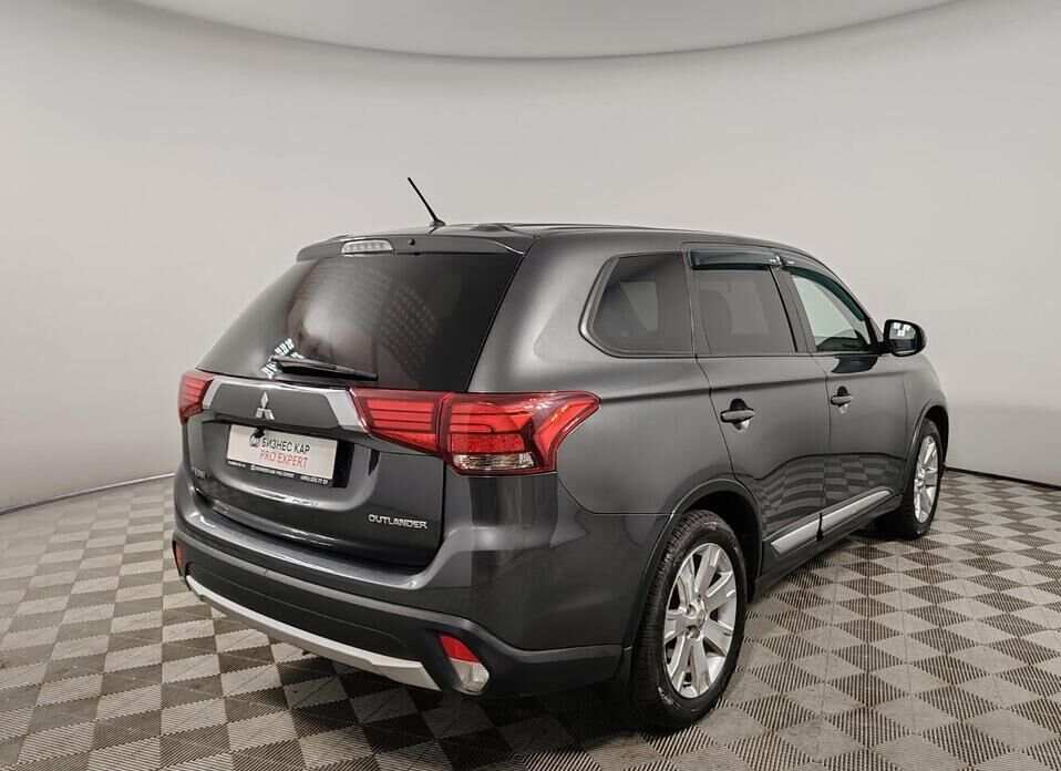 Mitsubishi Outlander, III Рестайлинг 2 2.0 CVT (146 л.с.)