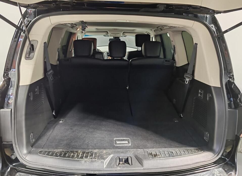 Infiniti QX80, I Рестайлинг 5.6 AT (405 л.с.) 4WD