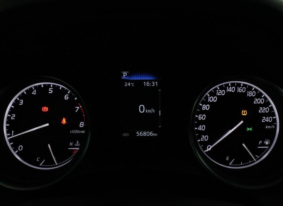 Toyota Camry, VIII (XV70) Рестайлинг 2.0 CVT (150 л.с.)