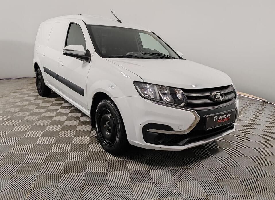 LADA (ВАЗ) Largus, I Рестайлинг 1.6 MT (106 л.с.)