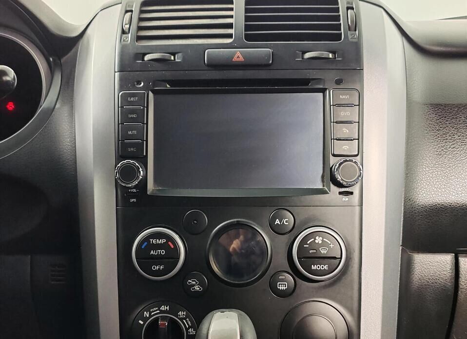 Suzuki Grand Vitara, III Рестайлинг 2.0 AT (140 л.с.) 4WD