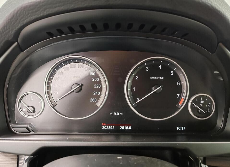 BMW X5, III (F15) 35i 3.0 AT (306 л.с.) 4WD