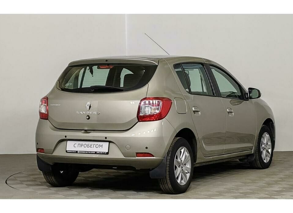 Renault Sandero 1.6 AT (102 л.с.)