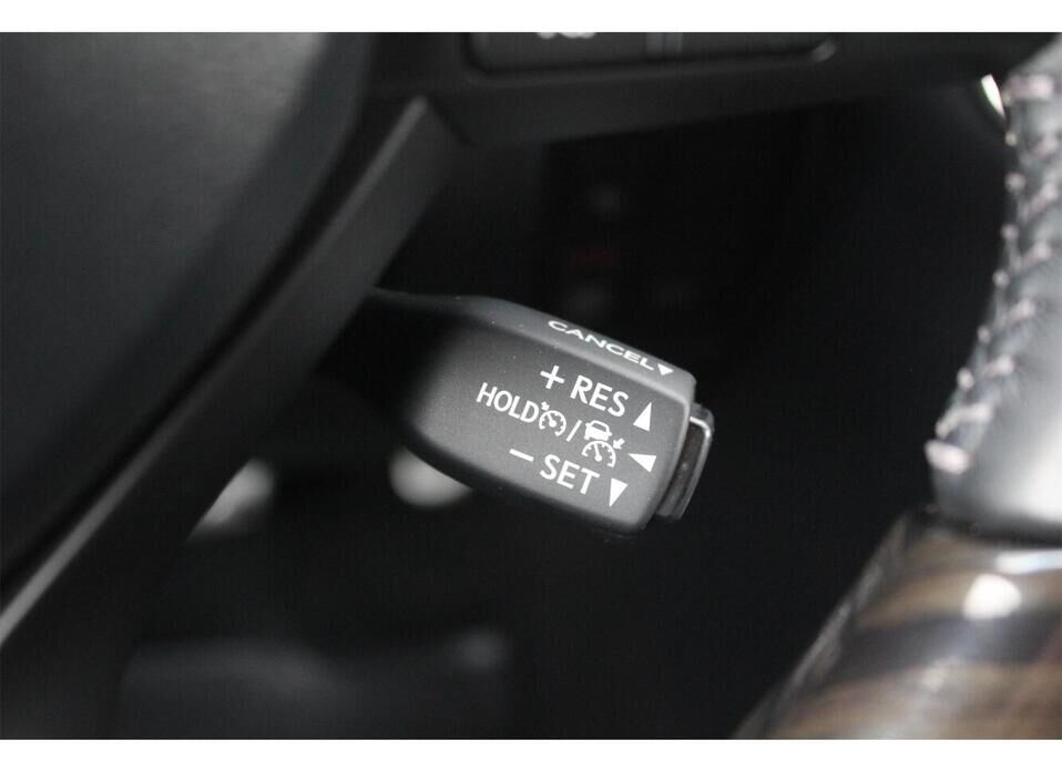 Lexus LX, III Рестайлинг 2 570 5.7 AT (367 л.с.) 4WD