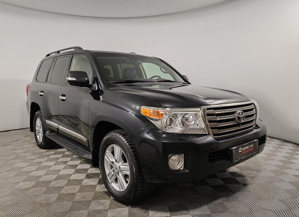Toyota Land Cruiser, 200 Series Рестайлинг 1 4.5d AT (235 л.с.) 4WD