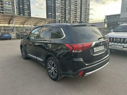 Mitsubishi Outlander, 2017 г., 139 858 км