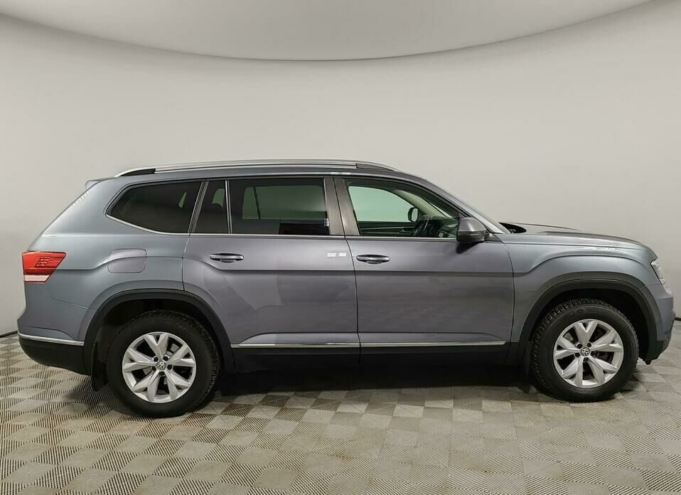 Volkswagen Teramont 2.0 AT (220 л.с.) 4WD