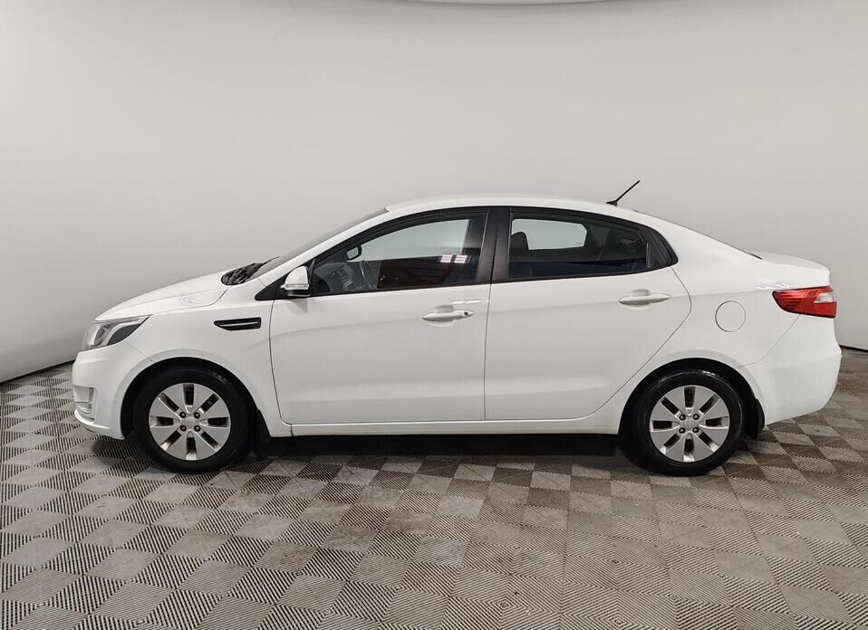 Kia Rio, III 6-speed 1.6 AT (123 л.с.)