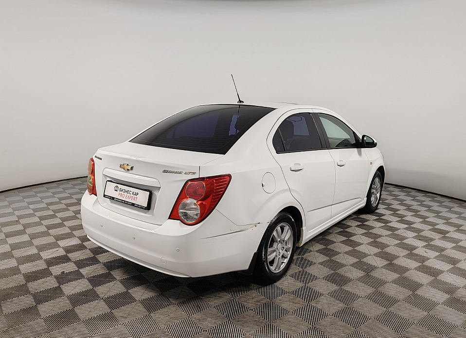 Chevrolet Aveo, II 1.6 MT (115 л.с.)