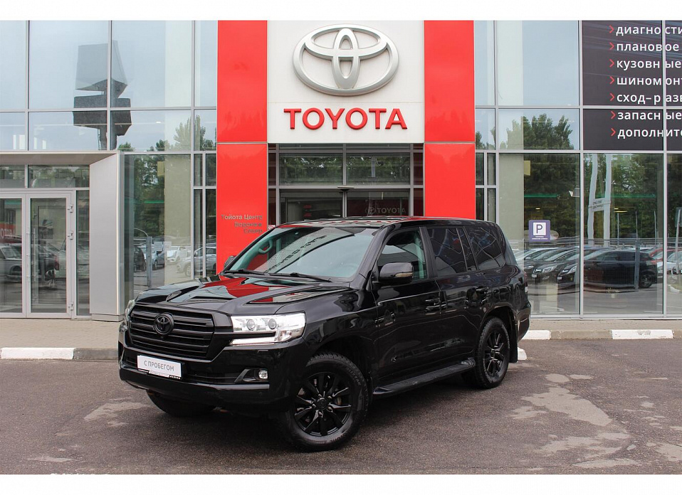 Toyota Land Cruiser, 200 Series Рестайлинг 2 4.5d AT (249 л.с.) 4WD