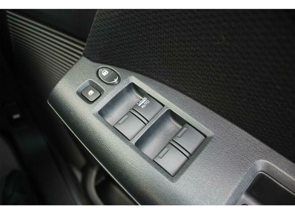 Honda Freed Spike 1.5 CVT (118 л.с.)