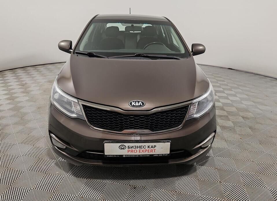 Kia Rio, III Рестайлинг 1.6 AT (123 л.с.)