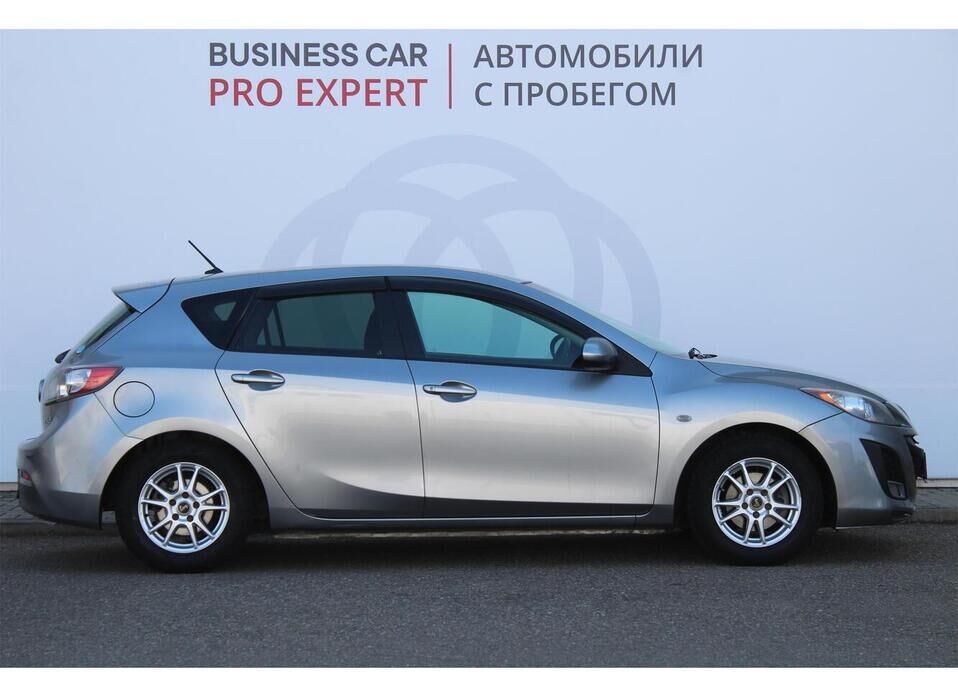 Mazda Axela, II 1.5 CVT (111 л.с.)