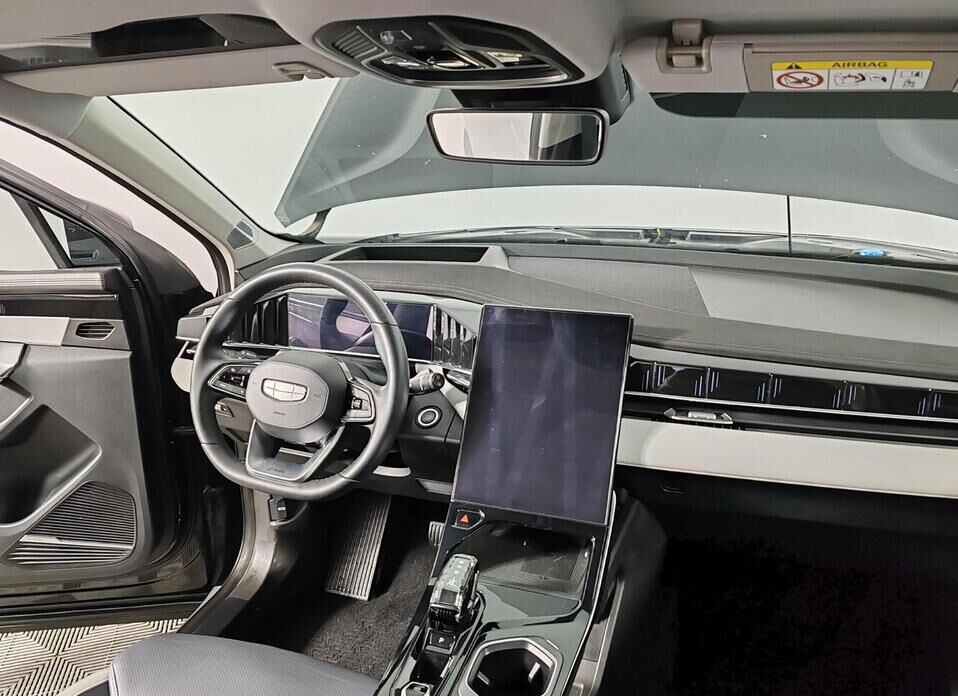 Geely Atlas, II 2.0 AT (200 л.с.) 4WD