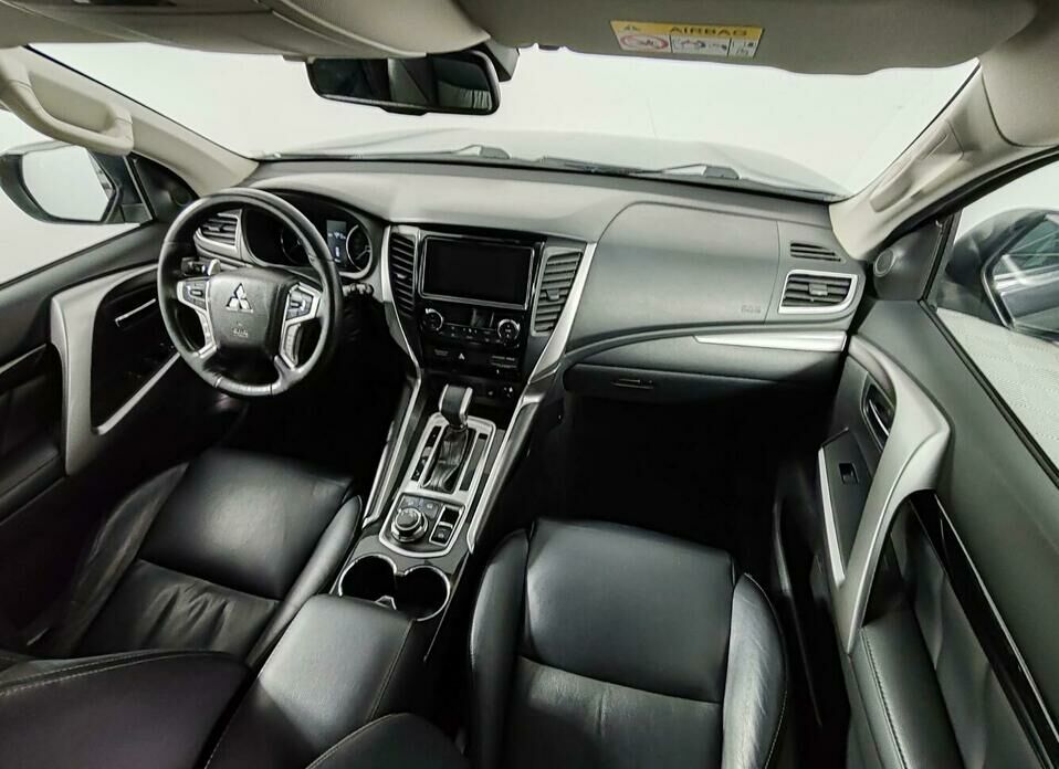 Mitsubishi Pajero Sport 2.4d AT (181 л.с.) 4WD