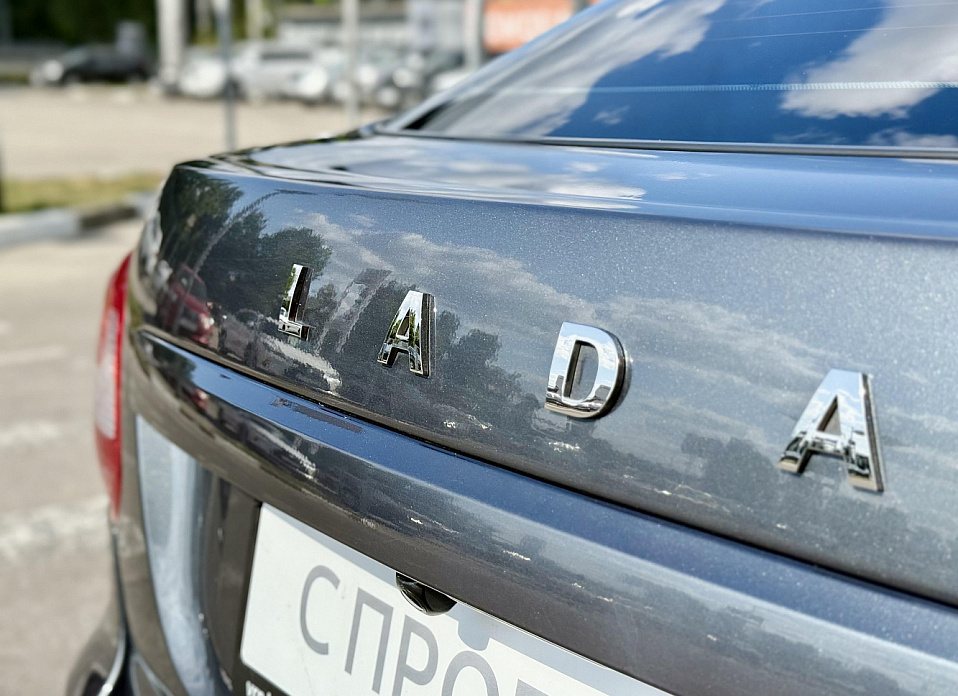 LADA (ВАЗ) Granta, I Рестайлинг 1.6 MT (90 л.с.)