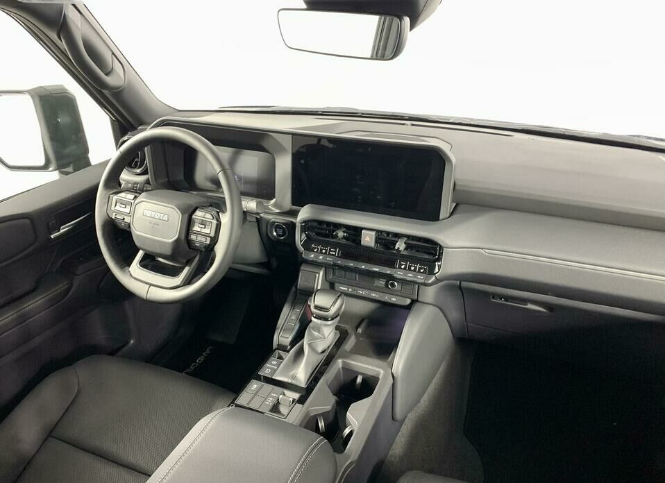 Toyota Land Cruiser Prado 2.7 AT (163 л.с.) 4WD