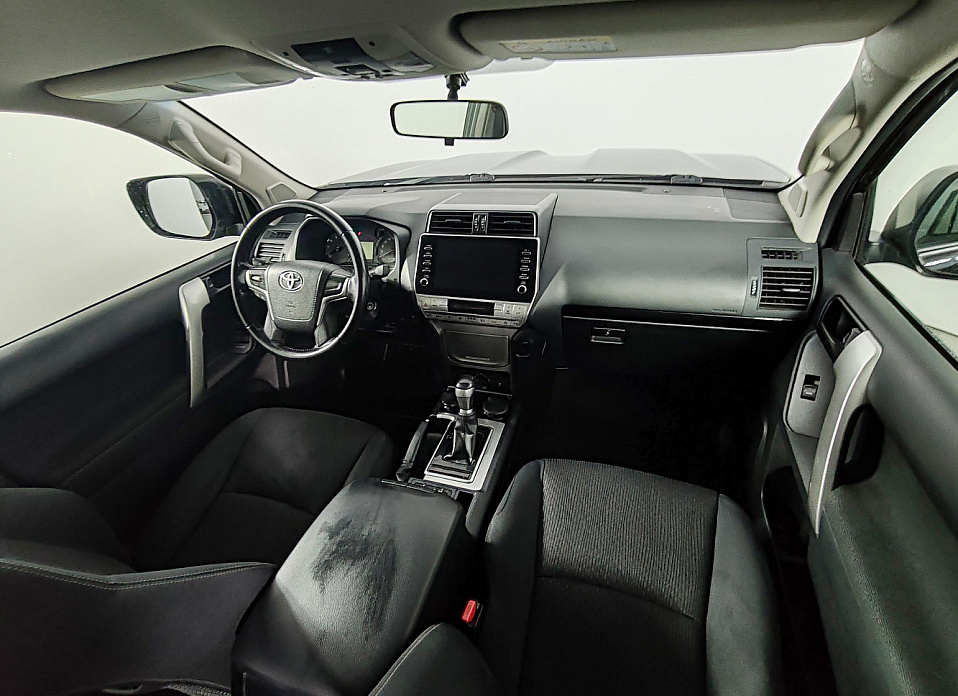 Toyota Land Cruiser Prado, 150 Series Рестайлинг 2 2.7 AT (163 л.с.) 4WD