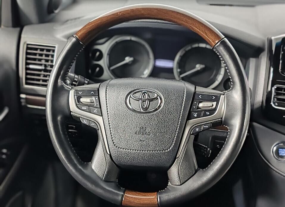 Toyota Land Cruiser 4.5d AT (249 л.с.) 4WD