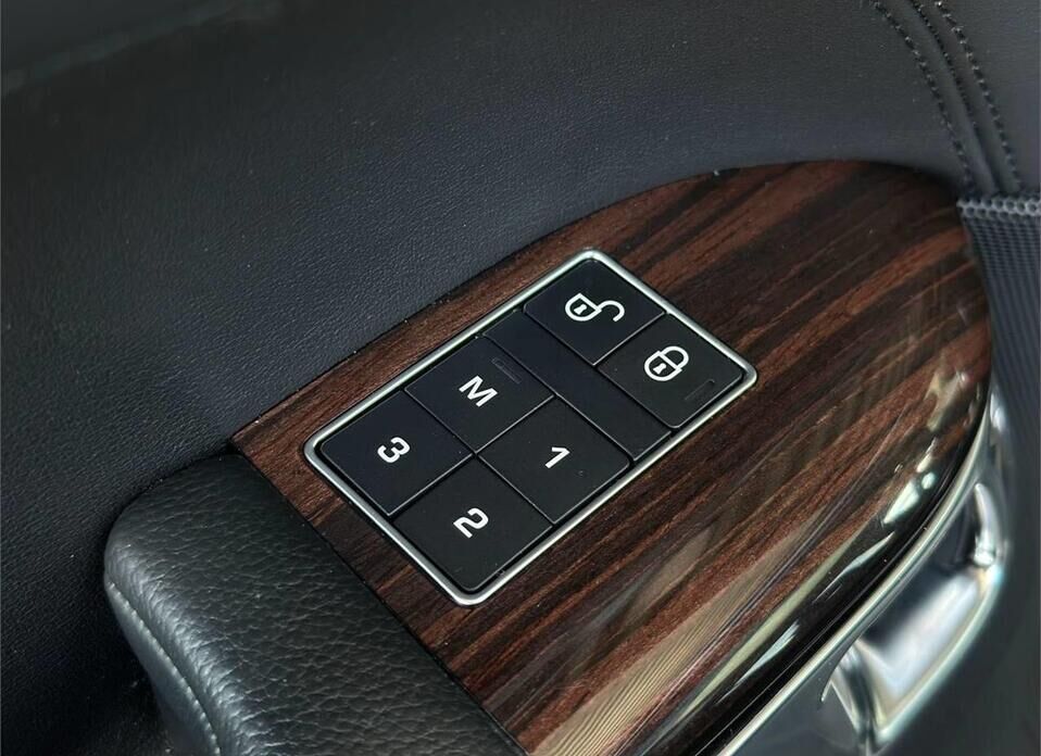 Land Rover Range Rover Long 3.0d AT (248 л.с.) 4WD