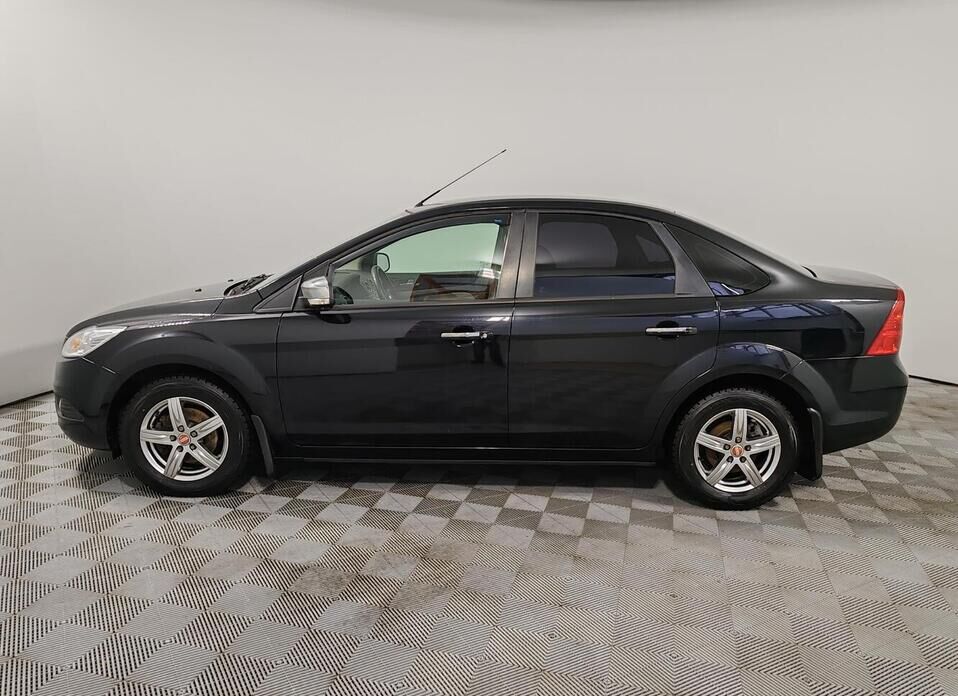 Ford Focus, II Рестайлинг 1.8 MT (125 л.с.)