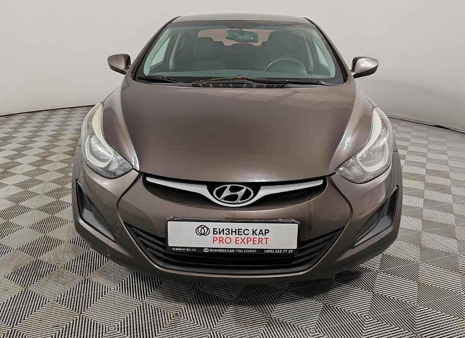 Hyundai Elantra, V (MD) Рестайлинг 1.6 MT (132 л.с.)
