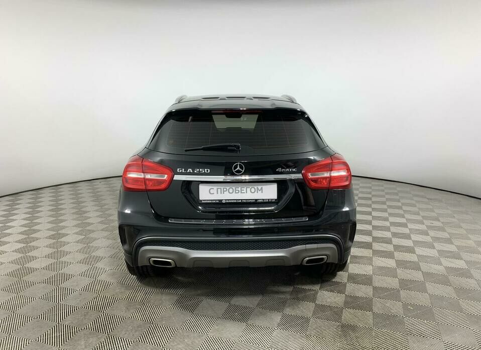 Mercedes-Benz GLA 250 2.0 AMT (211 л.с.) 4WD