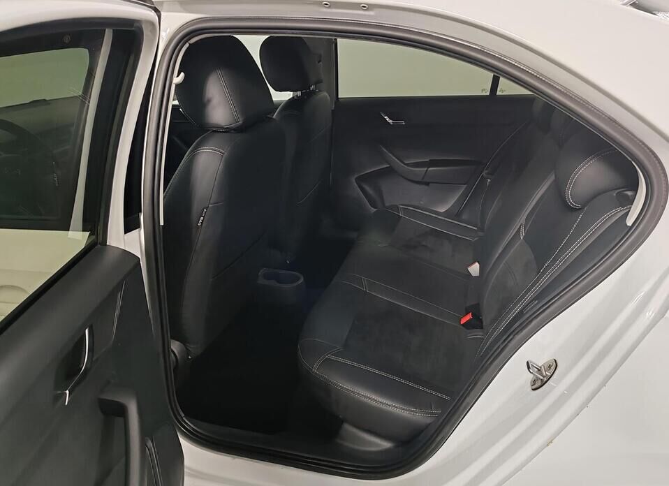 Skoda Rapid, I 1.6 MT (105 л.с.)