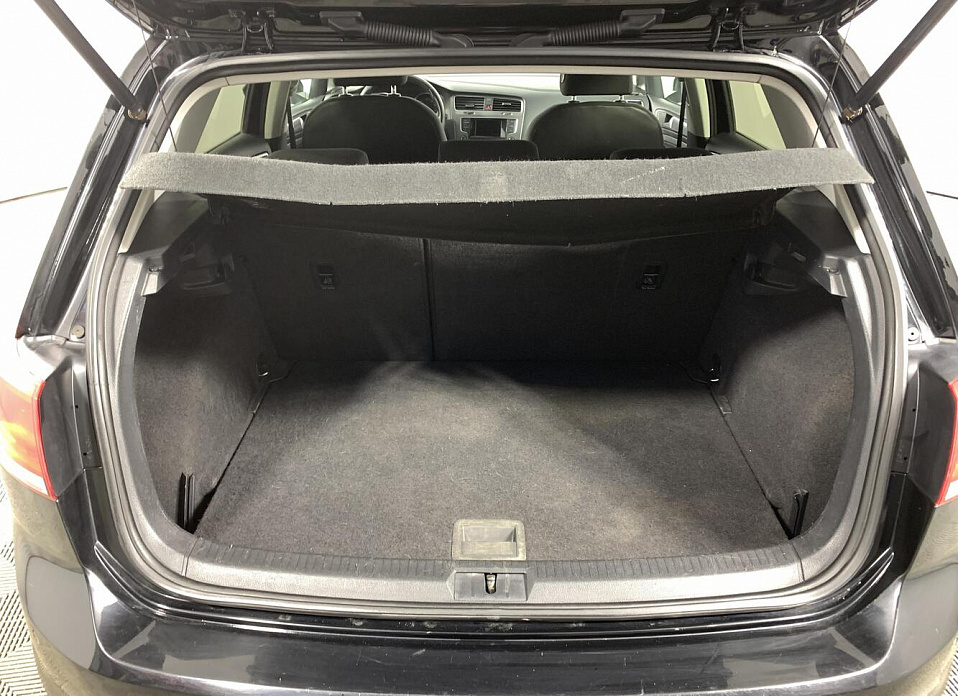 Volkswagen Golf, VII 1.4 MT (122 л.с.)