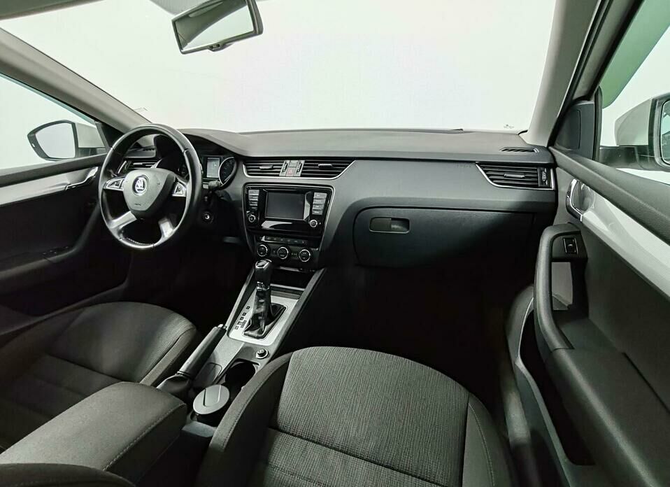 Skoda Octavia 1.4 AMT (140 л.с.)