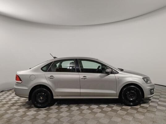 Volkswagen Polo, 2018&nbsp;г., 52&nbsp;657&nbsp;км