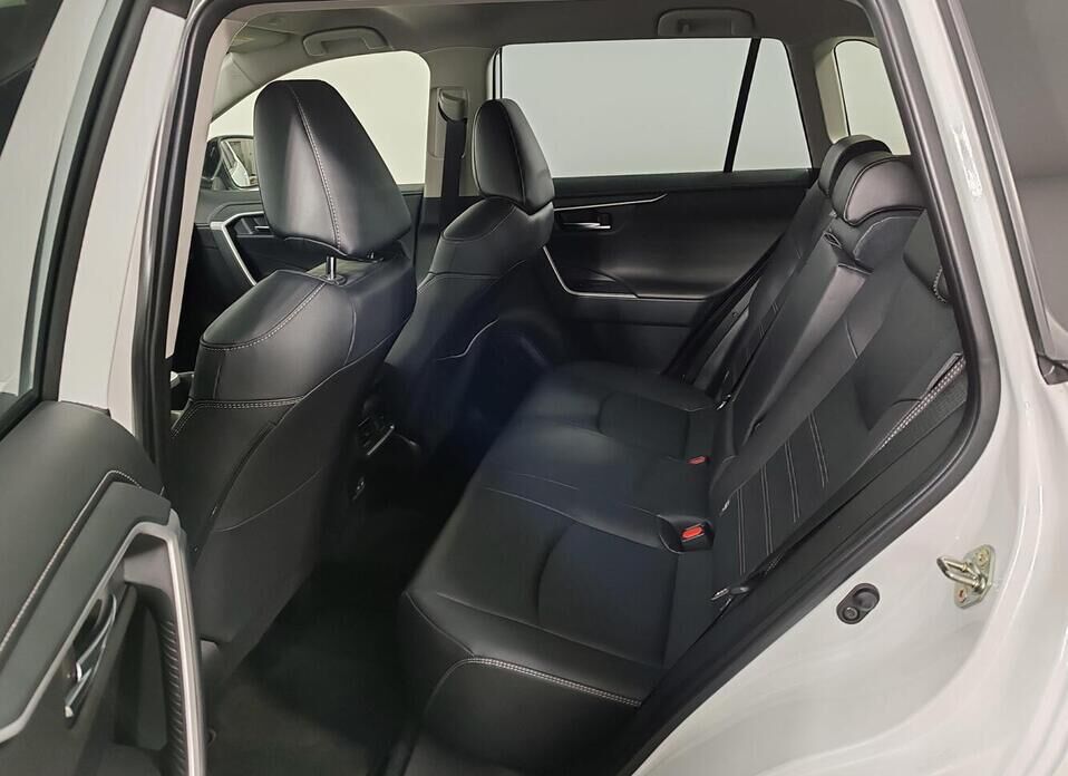 Toyota RAV4, VI (XA60) 2.0 CVT (171 л.с.) 4WD