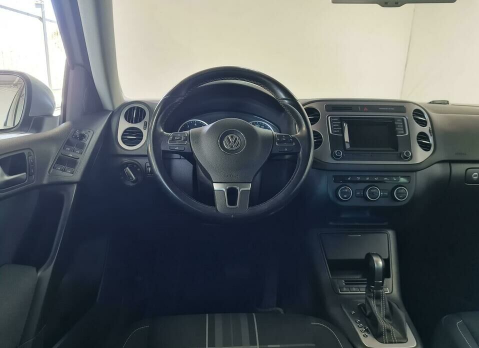 Volkswagen Tiguan 1.4 AMT (150 л.с.)