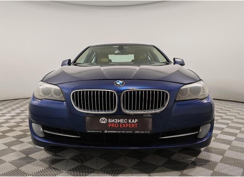 BMW 5 серии, VI (F10/F11/F07) 528i 2.0 AT (245 л.с.)